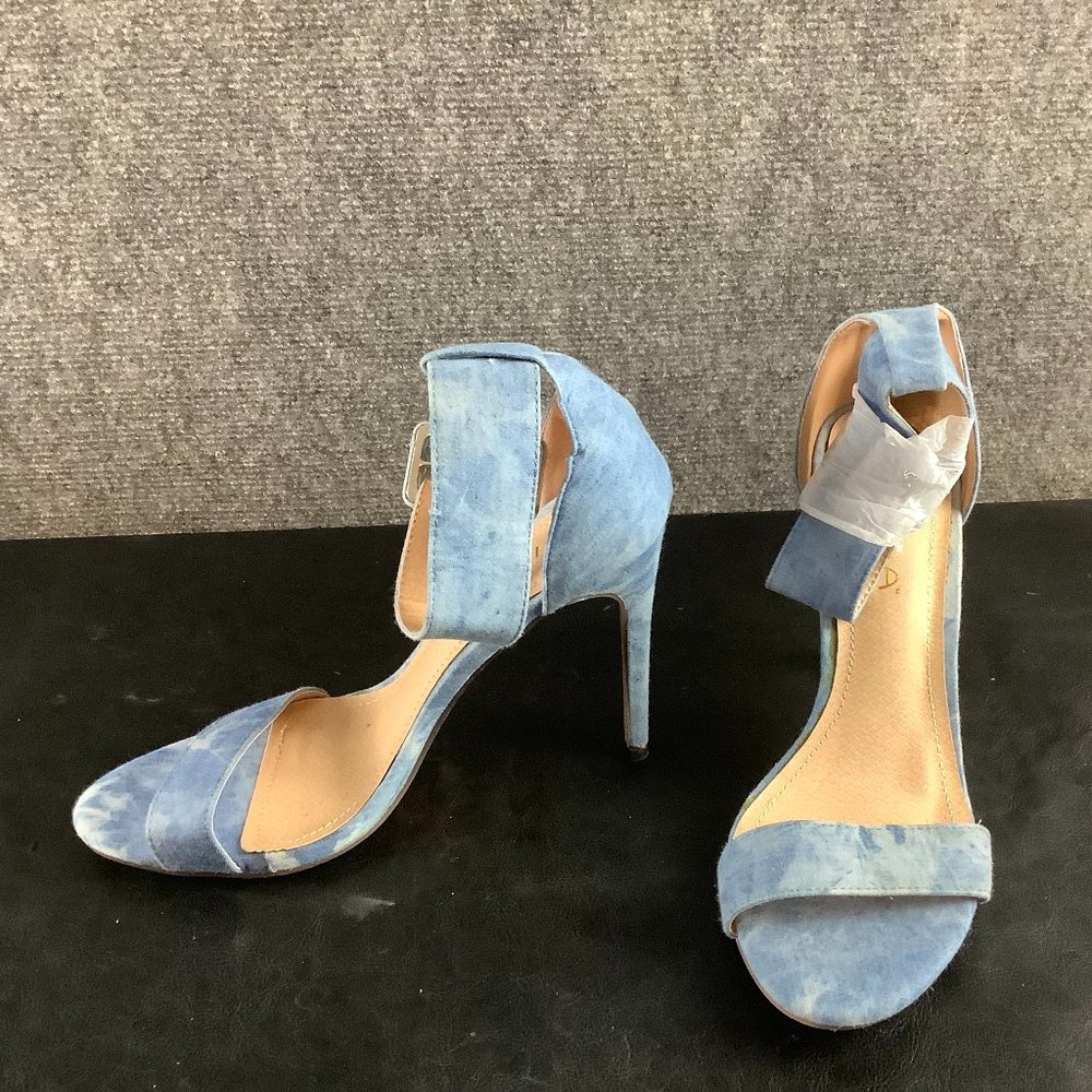 LILIANA GOLDEN 62A HIGH HEEL SHOES - NEW IN BOX